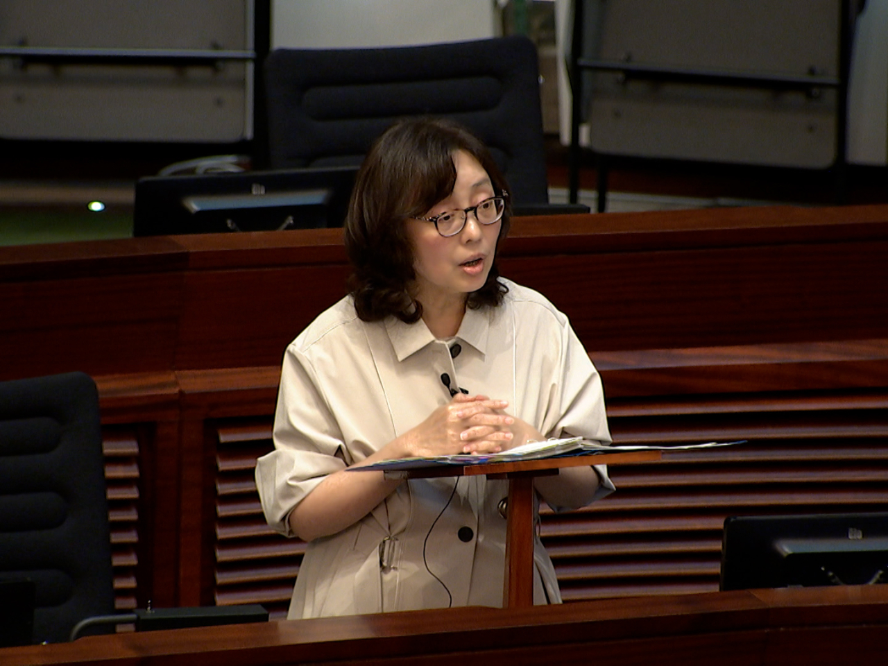 甯漢豪表示，目前水務署正在進行約50公里長的水管改善工程。