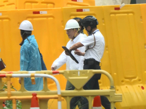 有宏泰閣居民上樓後感觸很多街坊已離世　關注出售業權期限