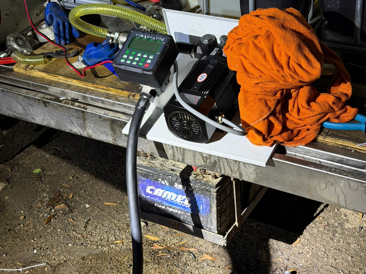 Officers seized suspected refuelling equipment. Photo courtesy of Hong Kong Police