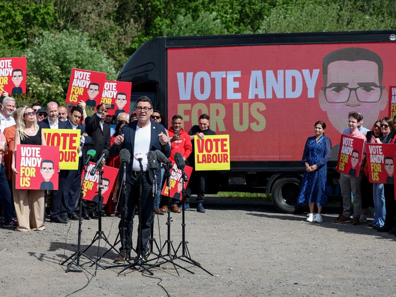 Greater Manchester Mayor and Labour candidate Andy Burnham needs to win the Makerfield by-election before he can challenge Keir Starmer for the leadership of the party. Photo: Reuters