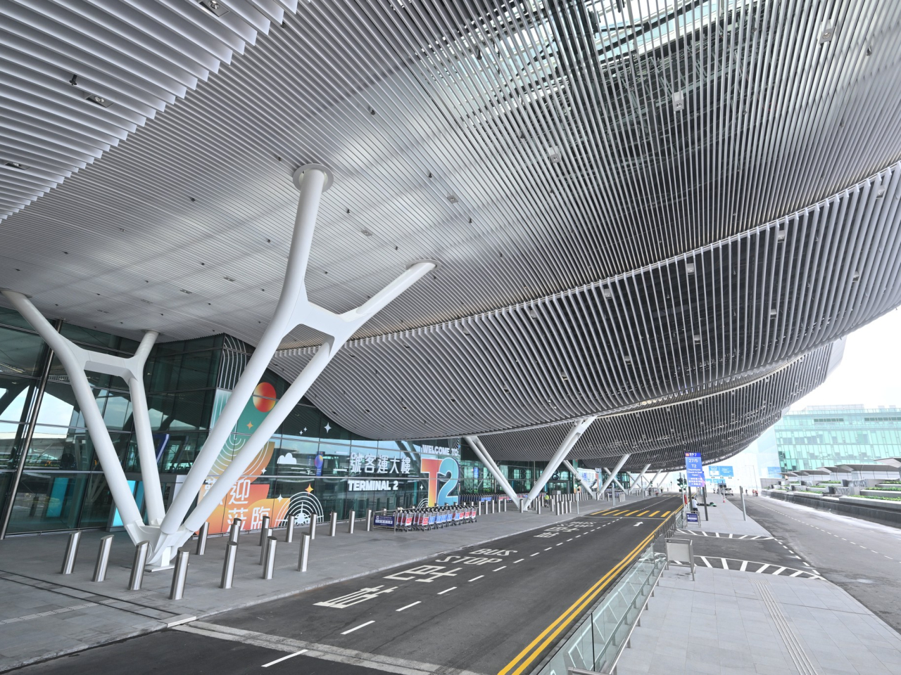 機場二號客運大樓新旅客離港設施啟用後，將實施相應交通及公共運輸安排便利市民和旅客。（機管局圖片）