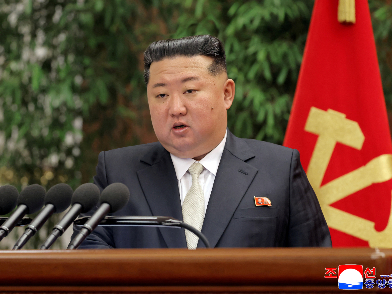 金正恩就山西煤礦氣體爆炸事故，向習近平致慰問電。（路透社資料圖片）