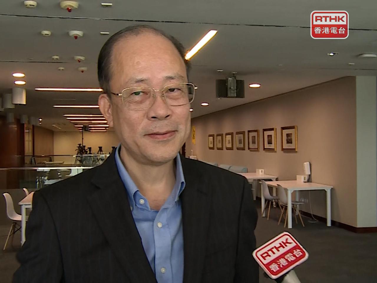 Chau Siu-chung says the latest pay trend findings are in line with expectations. Photo: RTHK