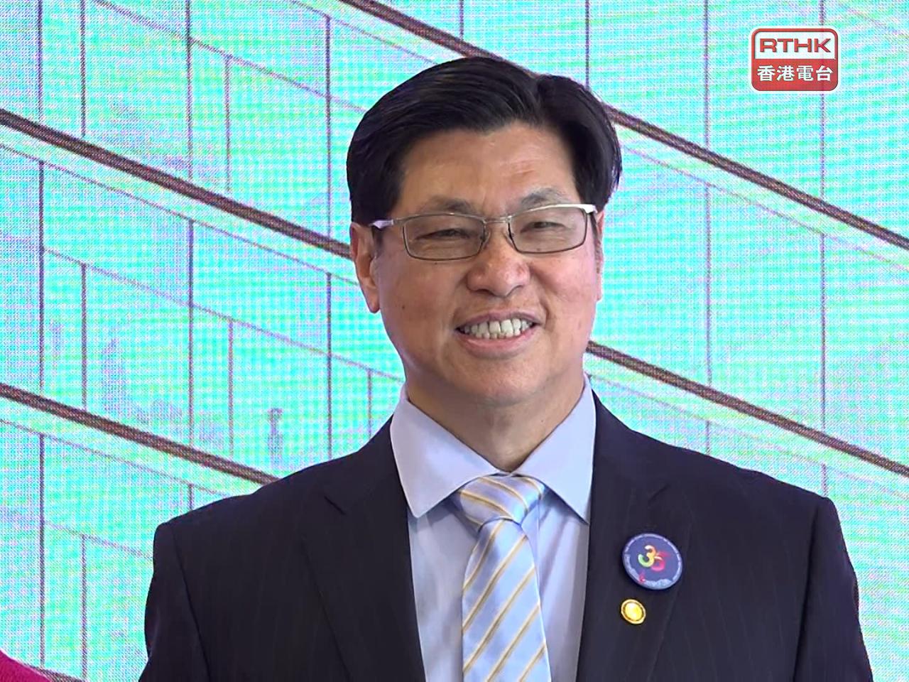 李競存希望訓練出好醫術好醫德醫生，亦需具備科技知識創新想法。（郭志強攝）