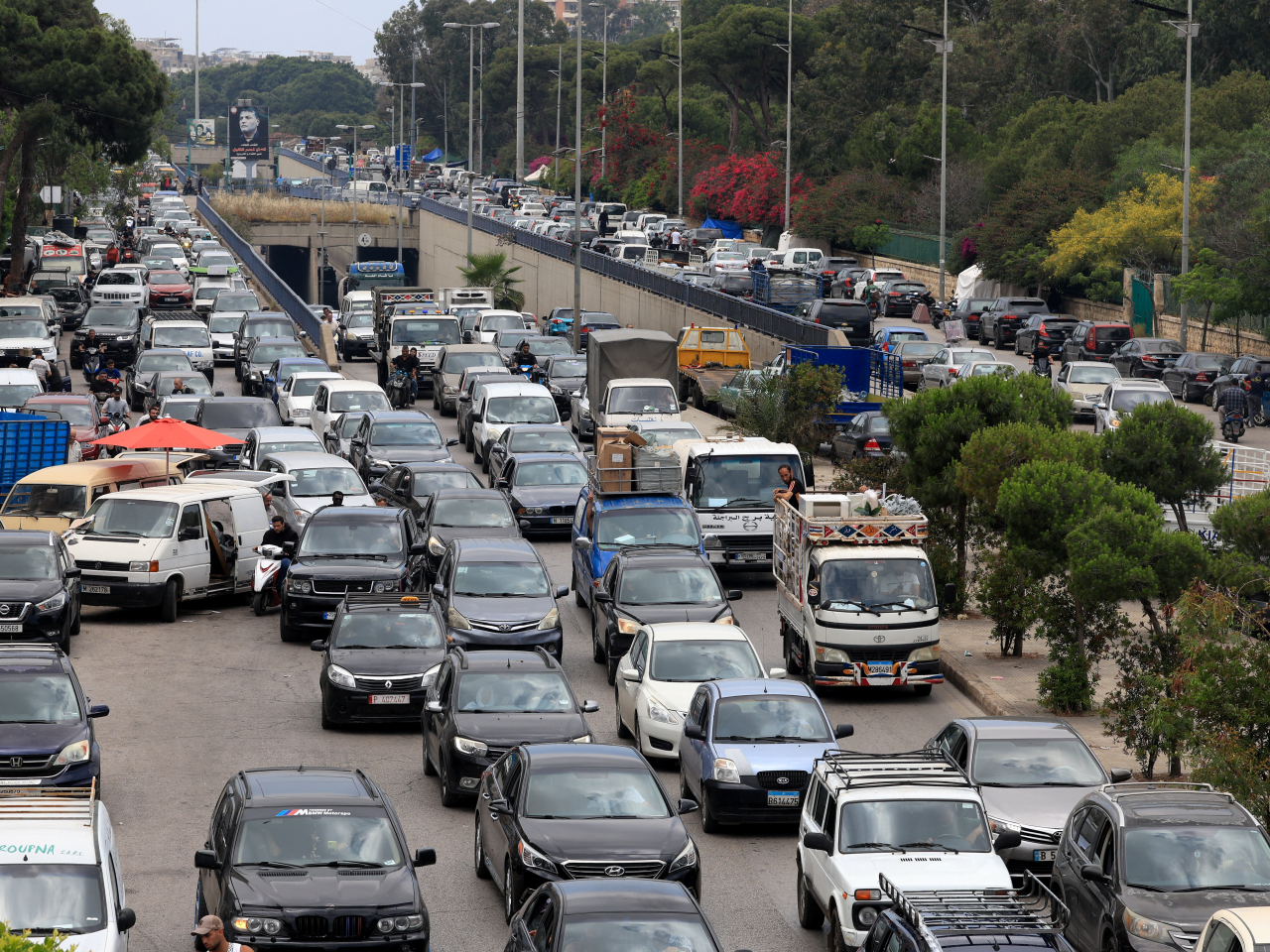 Traffic piles up as people flee the southern suburbs of Beirut following news Israel was planning air strikes. Photo: Reuters