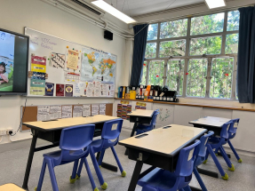 Officials apologise over school places SMS error