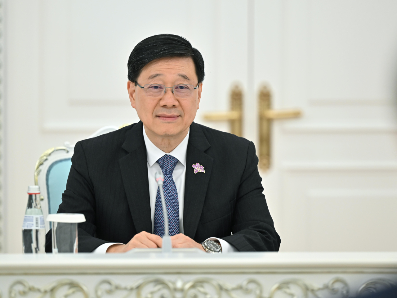 李家超繼續在哈薩克的訪問行程，預計將出席特區政府和貿發局在當地舉行的商務午宴。（政府新聞處）