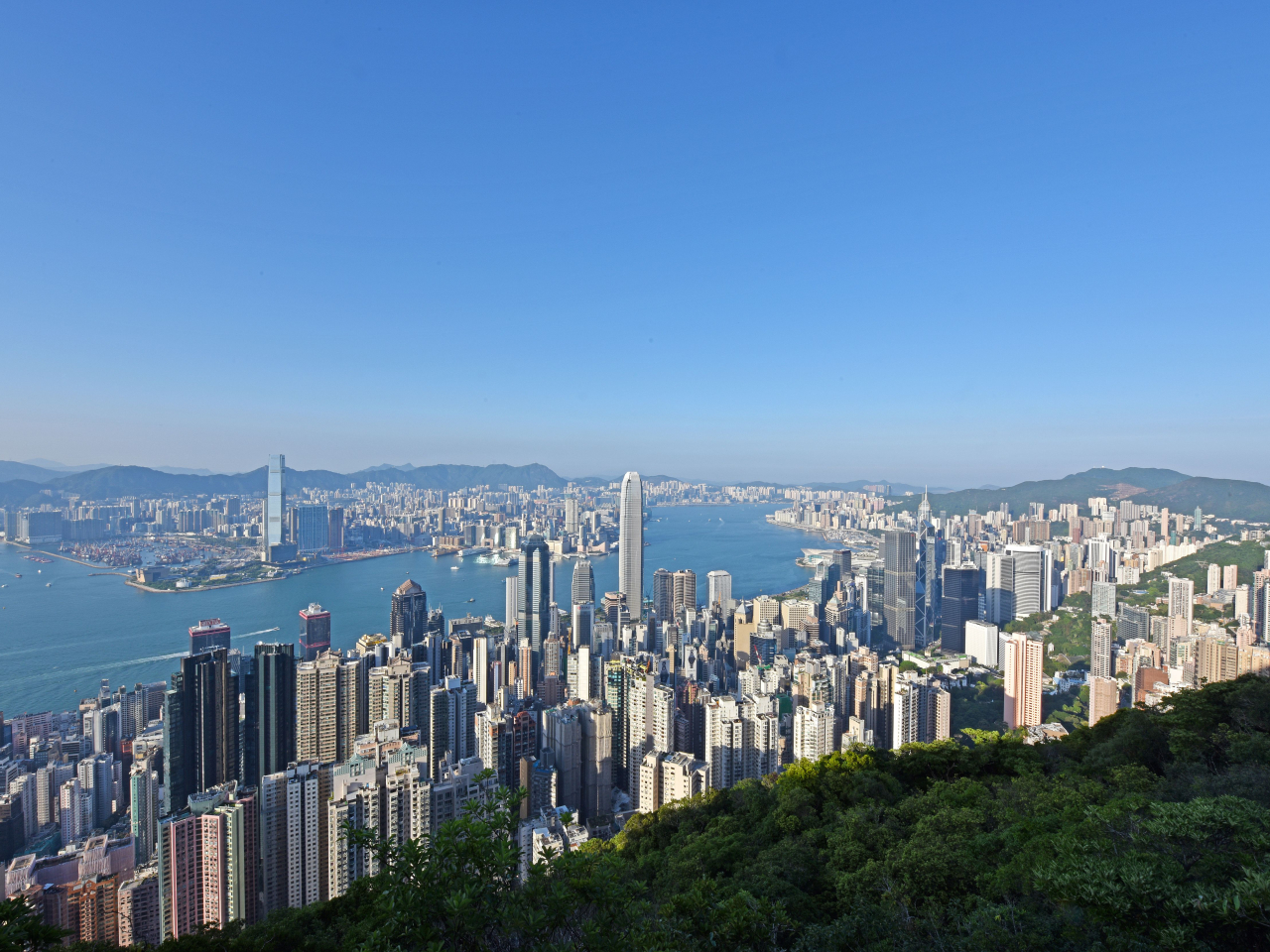 標普全球5月香港PMI重返50以上擴張區間，是3個月以來首次，營商環境重拾景氣。（新華社資料圖片）