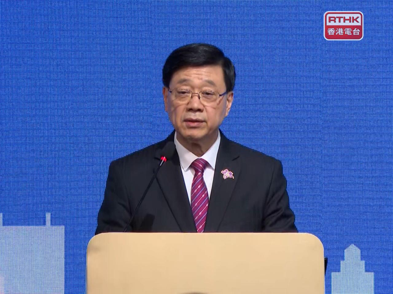 李家超致辭時表示，香港是亞太地區的重要貿易門戶，烏茲別克則是中亞地區的門戶。（李俊華攝）