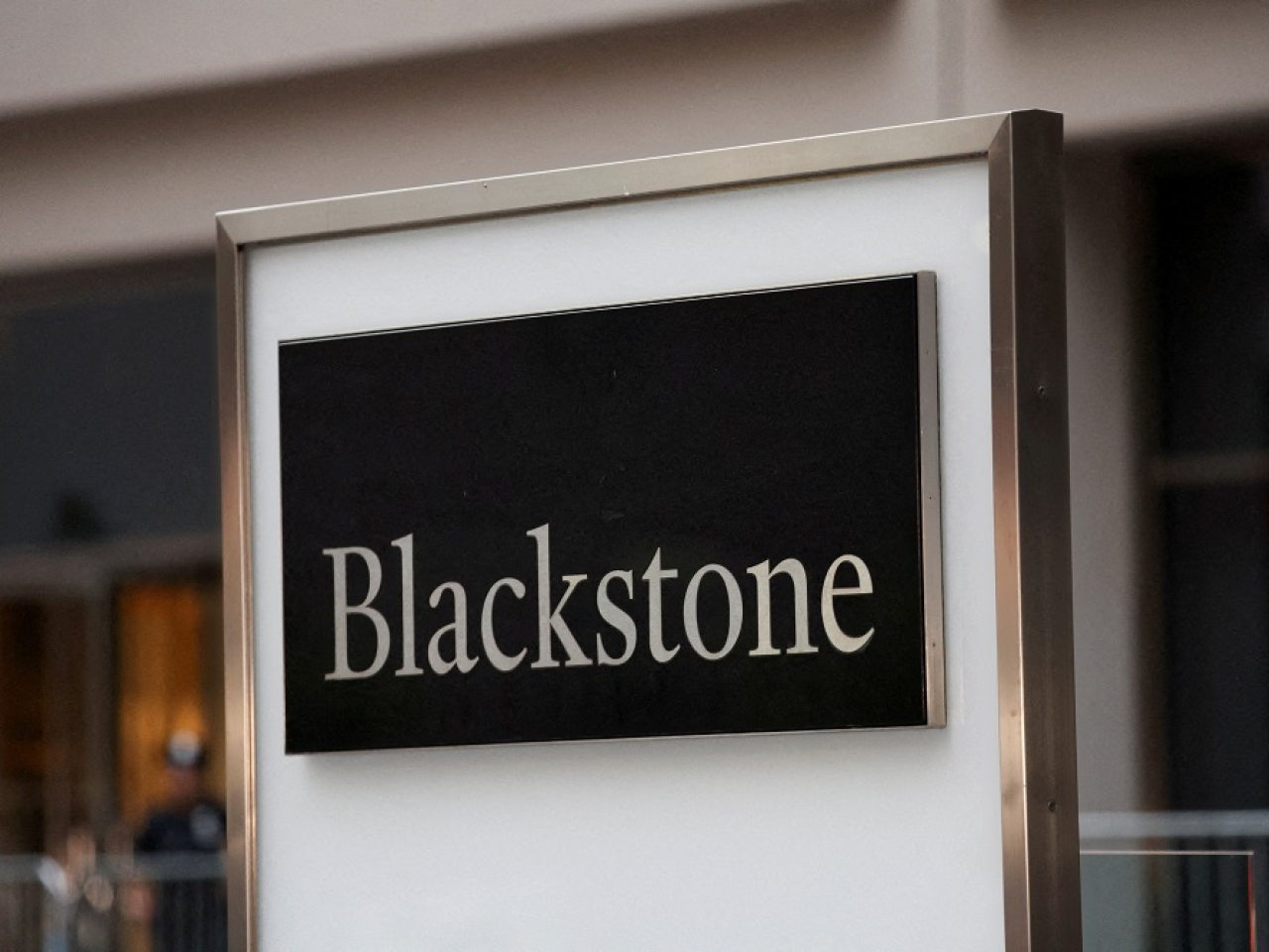 Investors sought to pull out 10 percent of shares in the second quarter, compared with 7.9 percent in the previous quarter. File photo: Reuters