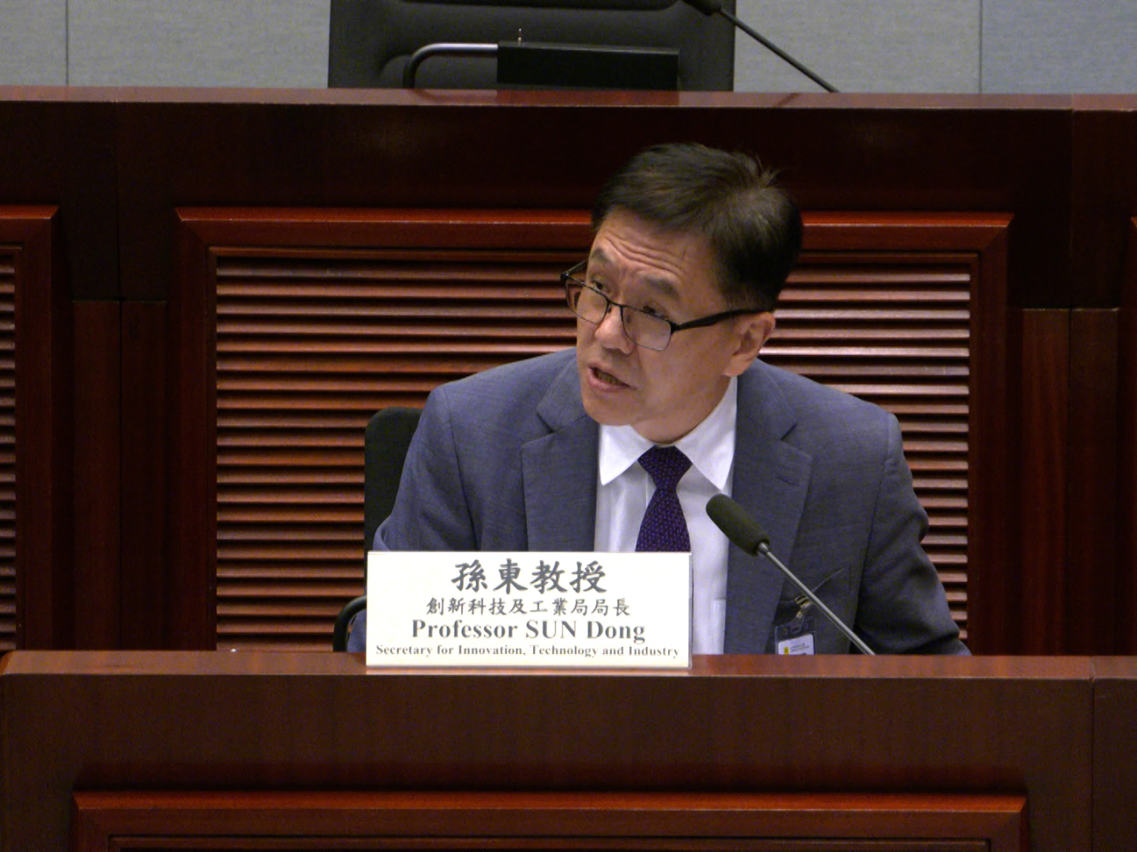 孫東表示，預算5千萬元只是開始，形容是「試水溫」，未來如有需要，相信會繼續加碼。