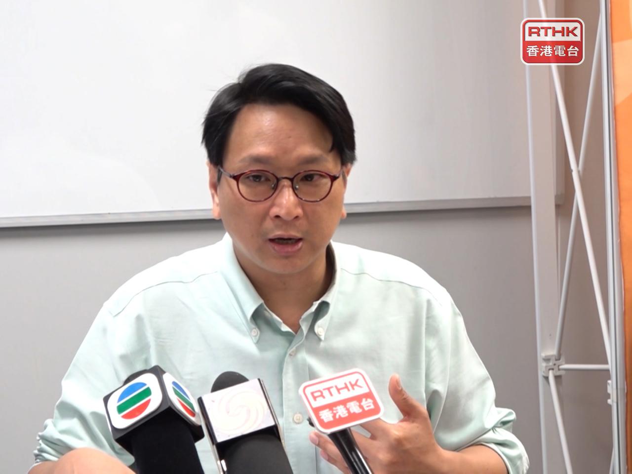 鄧家彪期望，當局評審標書時，要兼顧技術水平、承諾完工日期等因民生因素。(港台圖片）