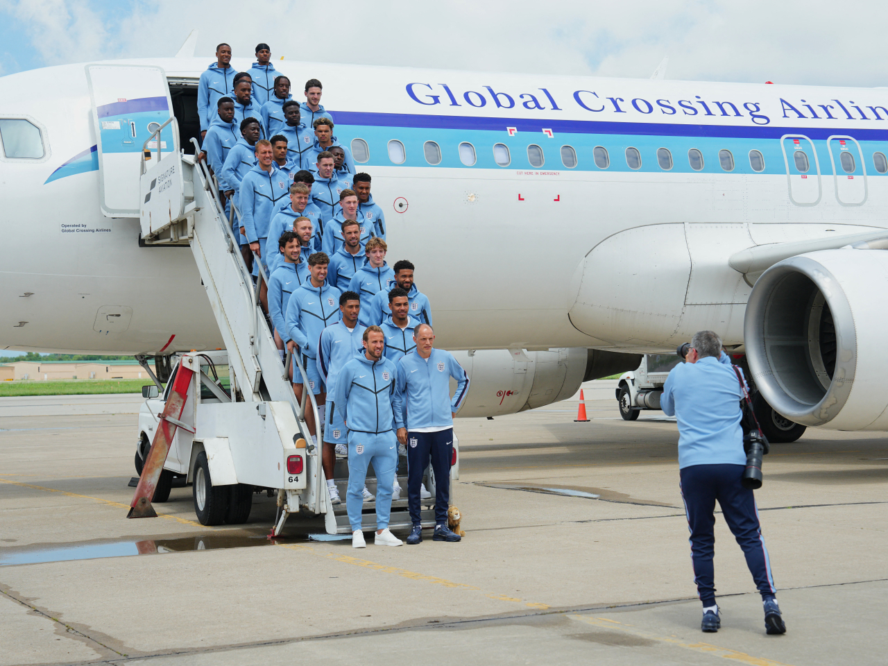 England players and manager Thomas Tuchel pose for a photo as they arrive in Kansas City. Photo: Reuters