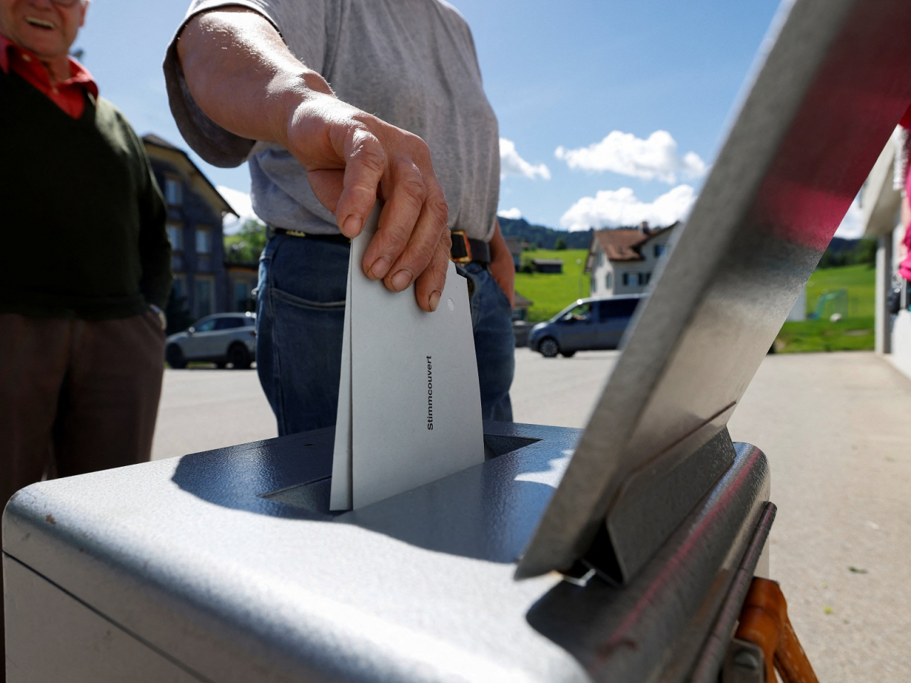 A preliminary tally of a nationwide referendum showed almost 55 percent of Swiss voters opposed a proposal to cap its population at 10 million. Photo: Reuters