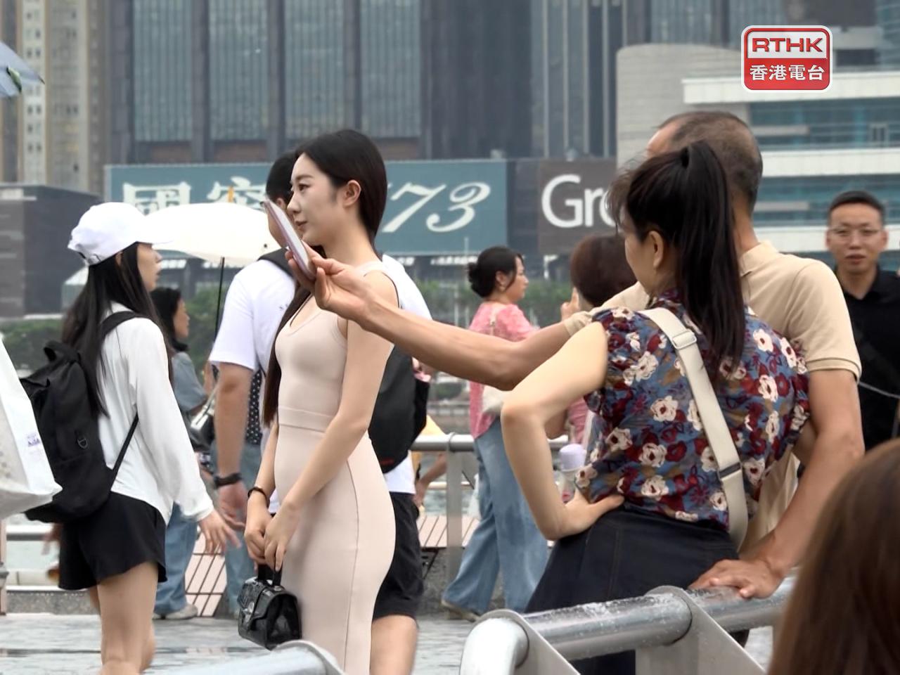 5月訪港旅客的初步數字約446萬人次，按年上升9%。（港台圖片）