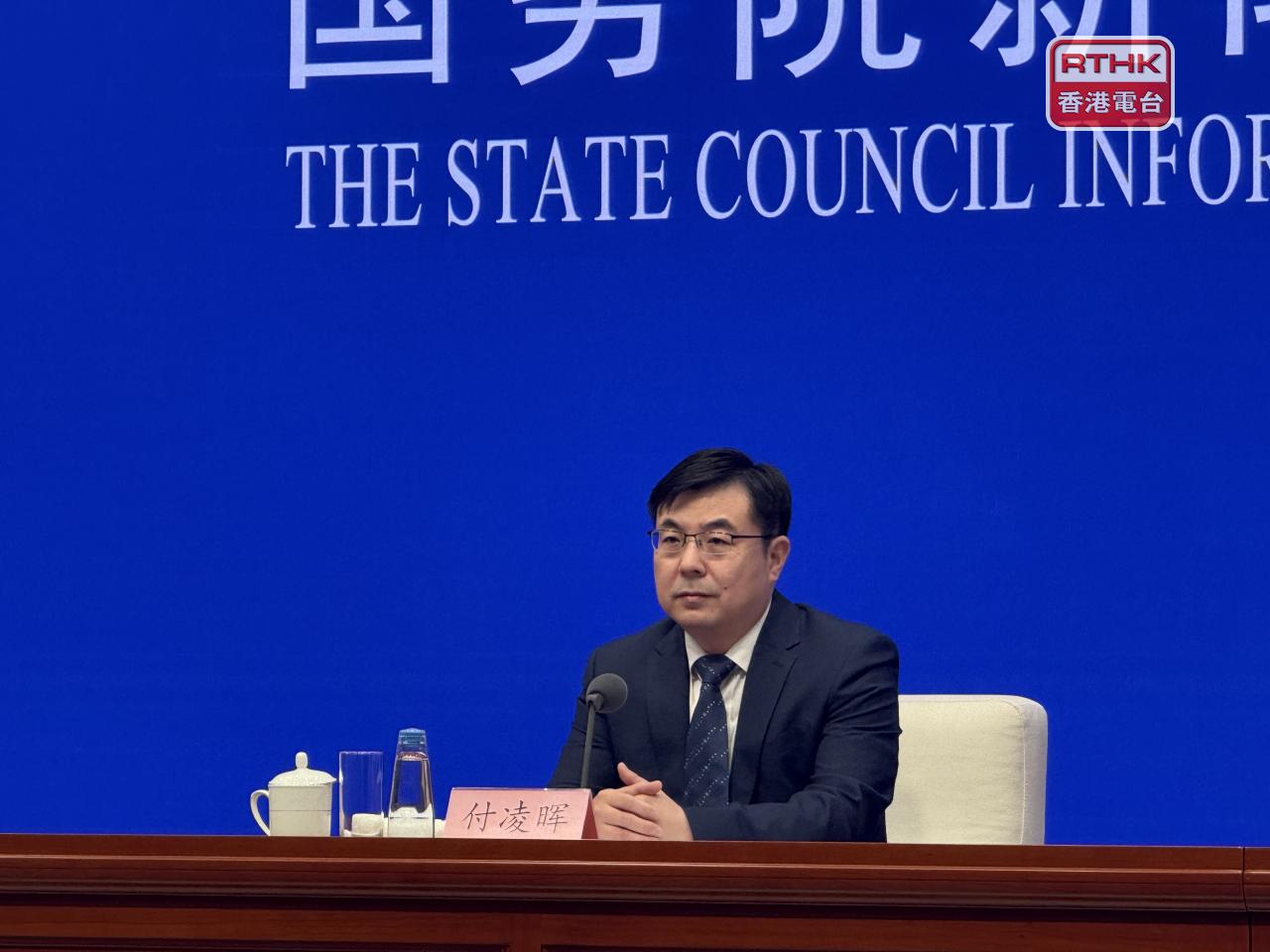 付凌暉稱全球經貿增長較艱難，中國貨物進出口保持較快增長，反映製造業大國硬實力。（趙嘉駿攝）
