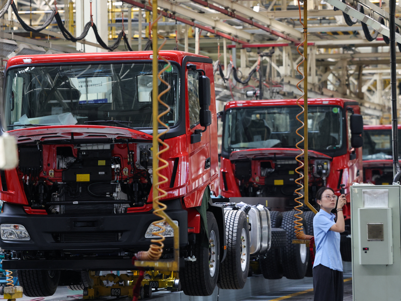 China's industrial output grew 4.5 percent year on year in May. File photo: Reuters
