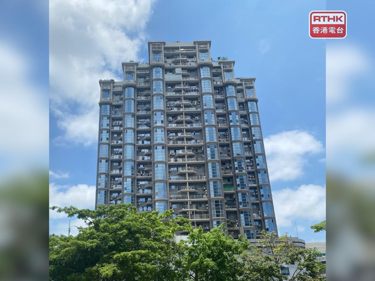 Shenzhen was among four first-tier mainland cities that saw property prices rise, with those for its new homes up 0.4 percent. Photo: RTHK