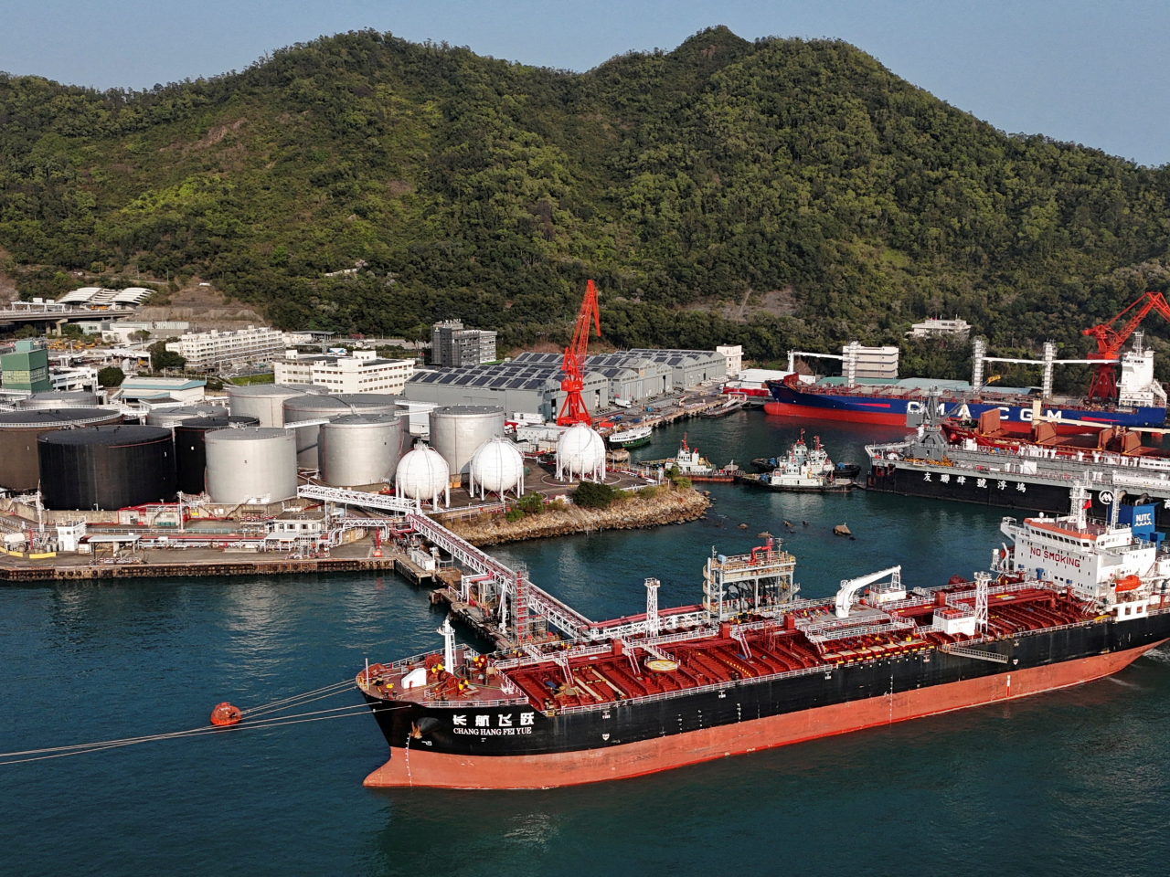 The SAR has been expanding its role as a premier bunkering hub, including green marine fuel, for the Greater Bay Area. File photo: Reuters