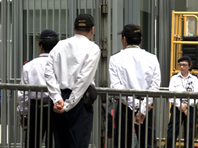 補充勞工計劃引入分級制　議員倡議加入零售及保安等