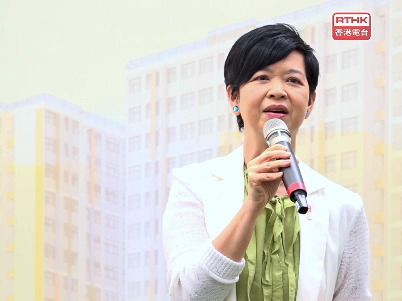 何永賢指整個建築團隊都抱著強烈使命感，為居民爭取「早一日、得一日」盡快入伙。（陳菀禧攝）