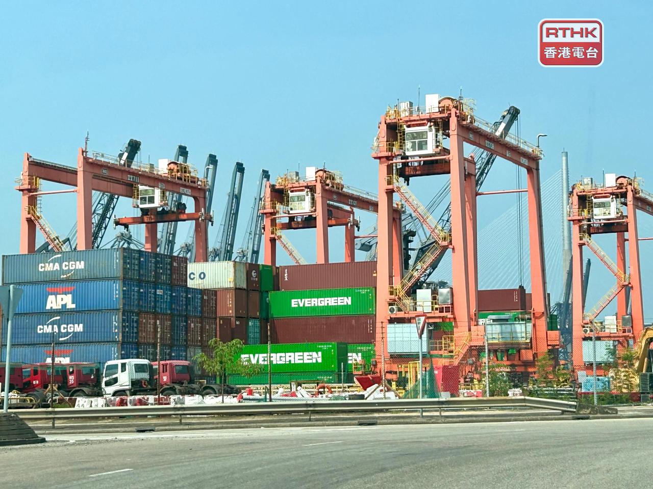 本港5月整體出口按年升40.8%，進口升42%，受惠於全球對人工智能相關電子產品需求強勁。（港台圖片）