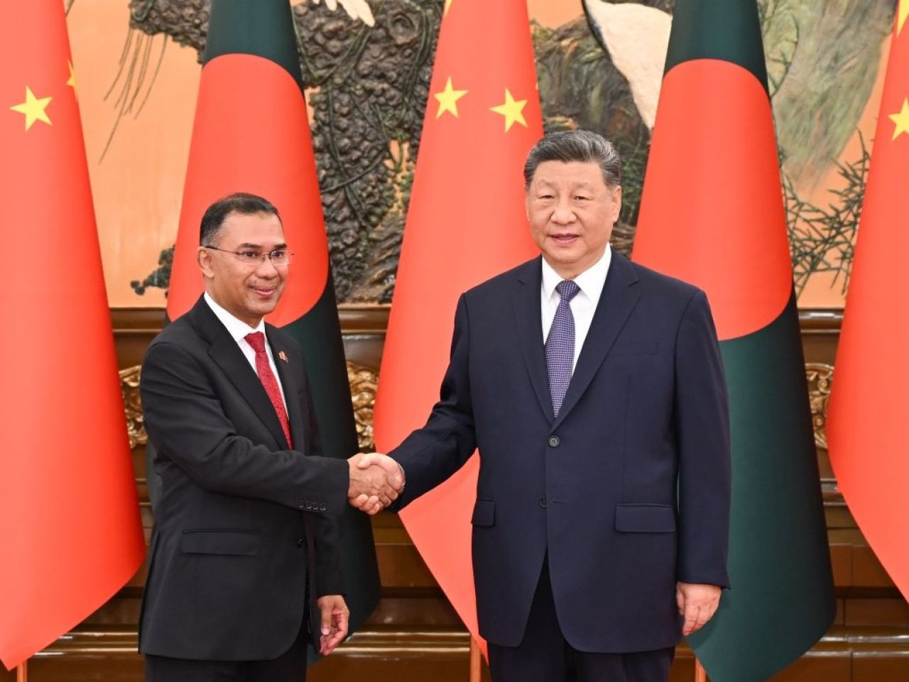President Xi Jinping meets with Bangladeshi Prime Minister Tarique Rahman at the Great Hall of the People in Beijing. Photo: Xinhua