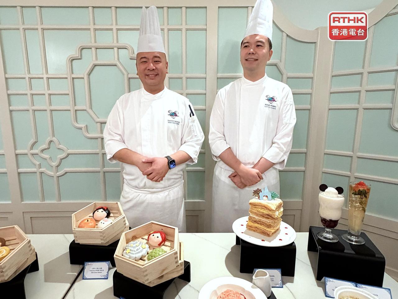 中式餐廳已改由迪士尼自行營運，推出公主款式中式包點及港式雪糕紅豆冰。（鍾慧儀攝）