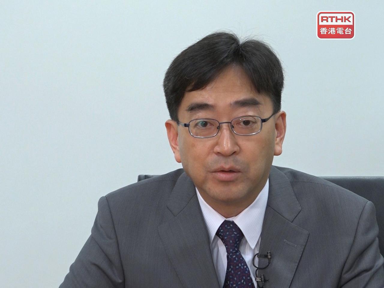 高永文認為最近十多年國家在共產黨領導下，全國各族人民團結奮鬥，克服了許多艱苦。（港台圖片）