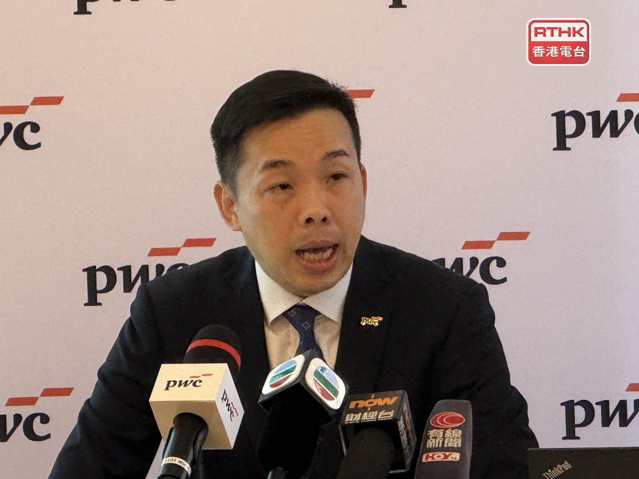 黃金錢稱全年3800億元新股集資額不難達到，如市況無大波動不排除達4000億元。（任浩鋒攝）
