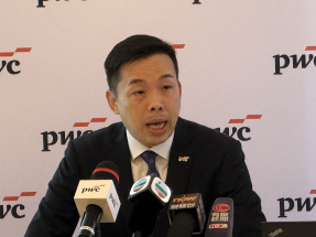 黃金錢稱全年3800億元新股集資額不難達到，如市況無大波動不排除達4000億元。（任浩鋒攝）