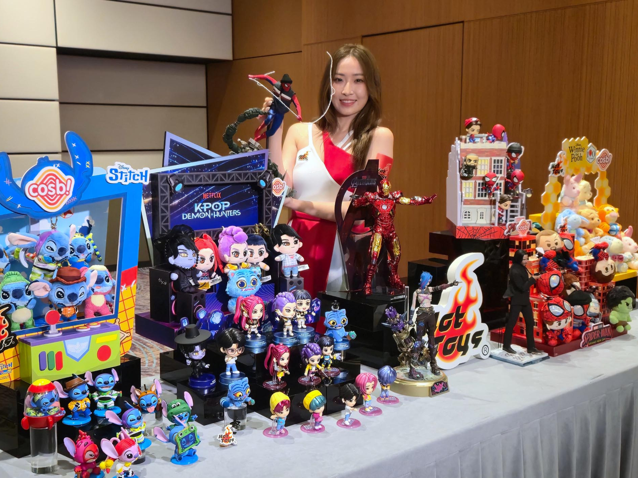 有參展商將打造「大型珍藏人偶展覽」，展出超過20款和全球首度曝光的殿堂級電影珍藏人偶。（實習記者劉穎翹攝）