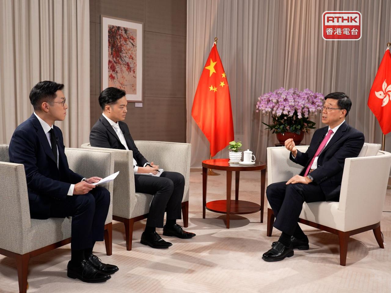 本台及香港大公文匯傳媒集團聯合製作專題節目《港好十五五》，解讀規劃綱要重點。（港台圖片）
