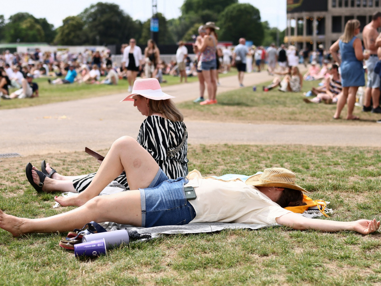 A new study estimates that around 550 people died as a result of the heat between 21 and 29 May, and nearly 2,200 died between 18 and 28 June in England and Wales. File photo: Reuters