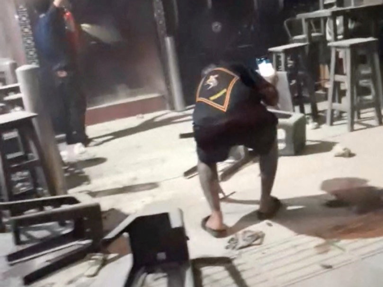 酒吧火警造成嚴重傷亡。（路透社）