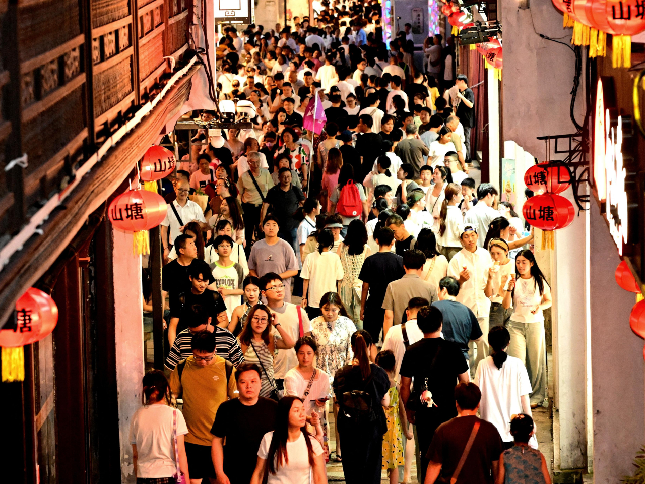 Total retail sales of goods and services, a major indicator of the nation's consumption strength, increased 2.7 percent year-on-year. File photo: AFP