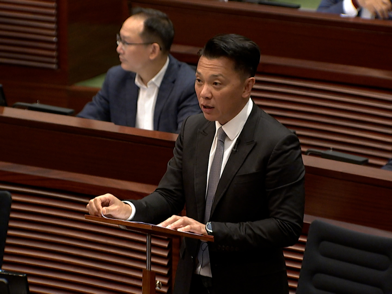 陳祖恒就審計報告有關廚餘管理工作，以及渡輪服務的規管和監察，向立法會發言。