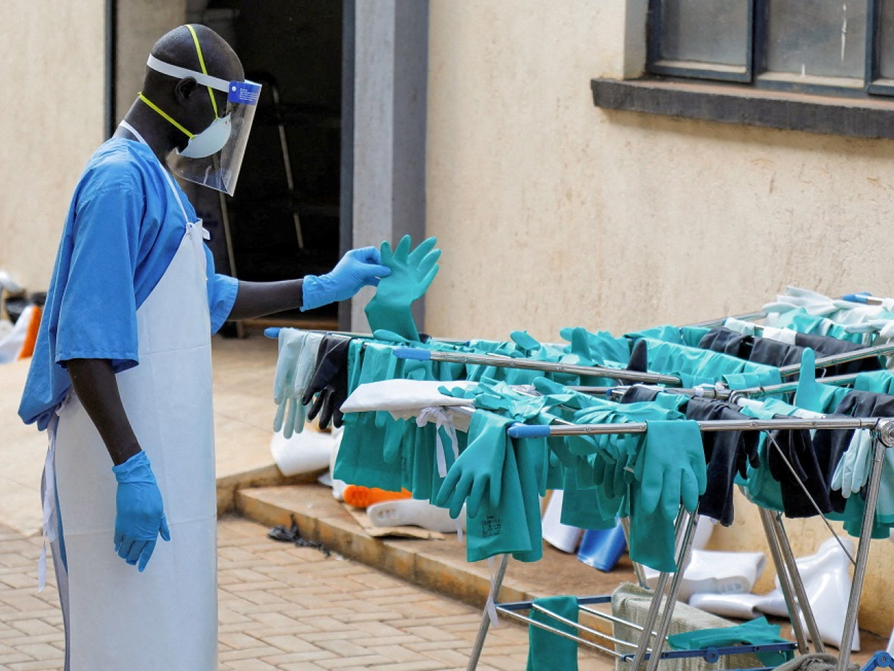 Deaths from Ebola, which spreads through close contact and infected bodily fluids, have now reached almost 800 in the DRC. File photo: Reuters