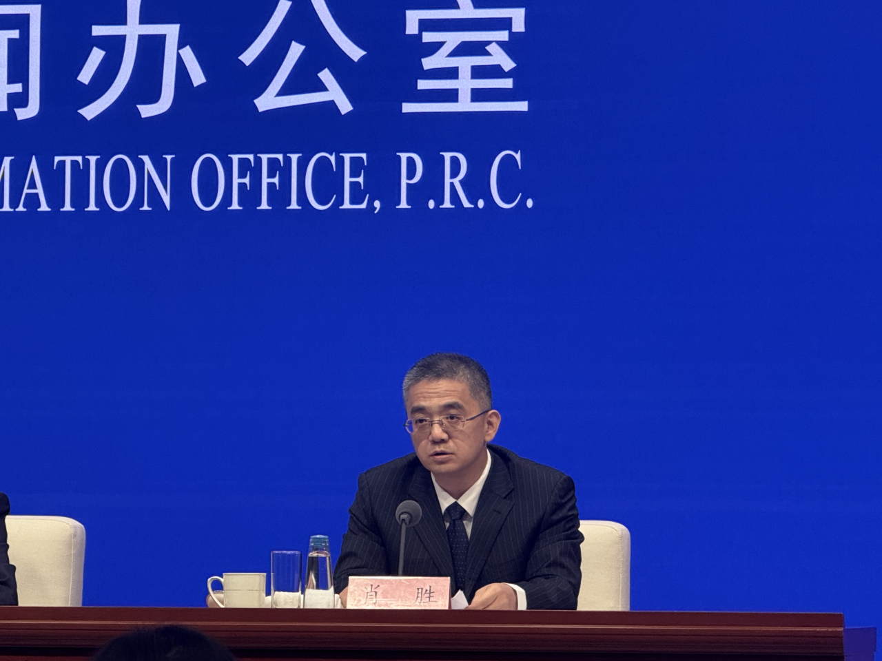 肖勝表示，爭取盡快發放新一輪合格境內機構投資者（QDII）額度。（趙嘉駿攝）