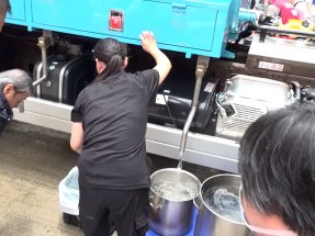筲箕灣多座大廈食水供應受阻 水務署派出水車