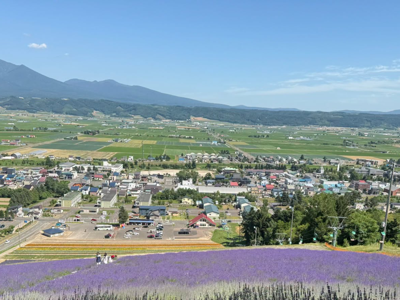 北海道富良野近期接連發生涉及中國公民的自駕遊車禍，昨日的一宗，日媒稱死者為港人。（富良野觀光協會圖片）