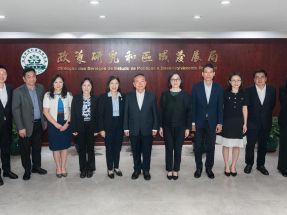 香港五年規劃｜謝小華訪問澳門就香港編制首個五年規劃聽取意見