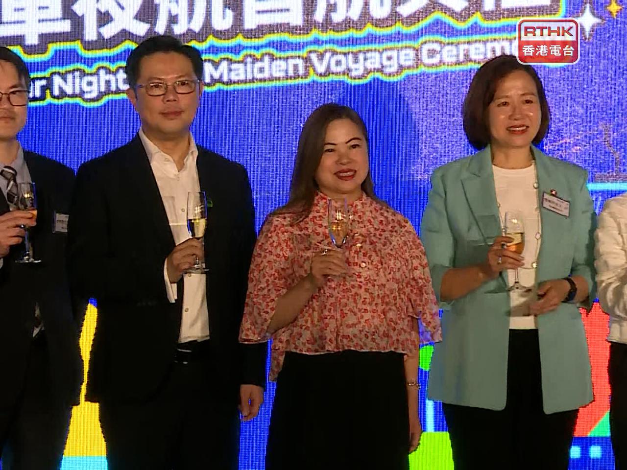 羅淑佩（中）出席昂坪360二十周年活動。（張連登攝）