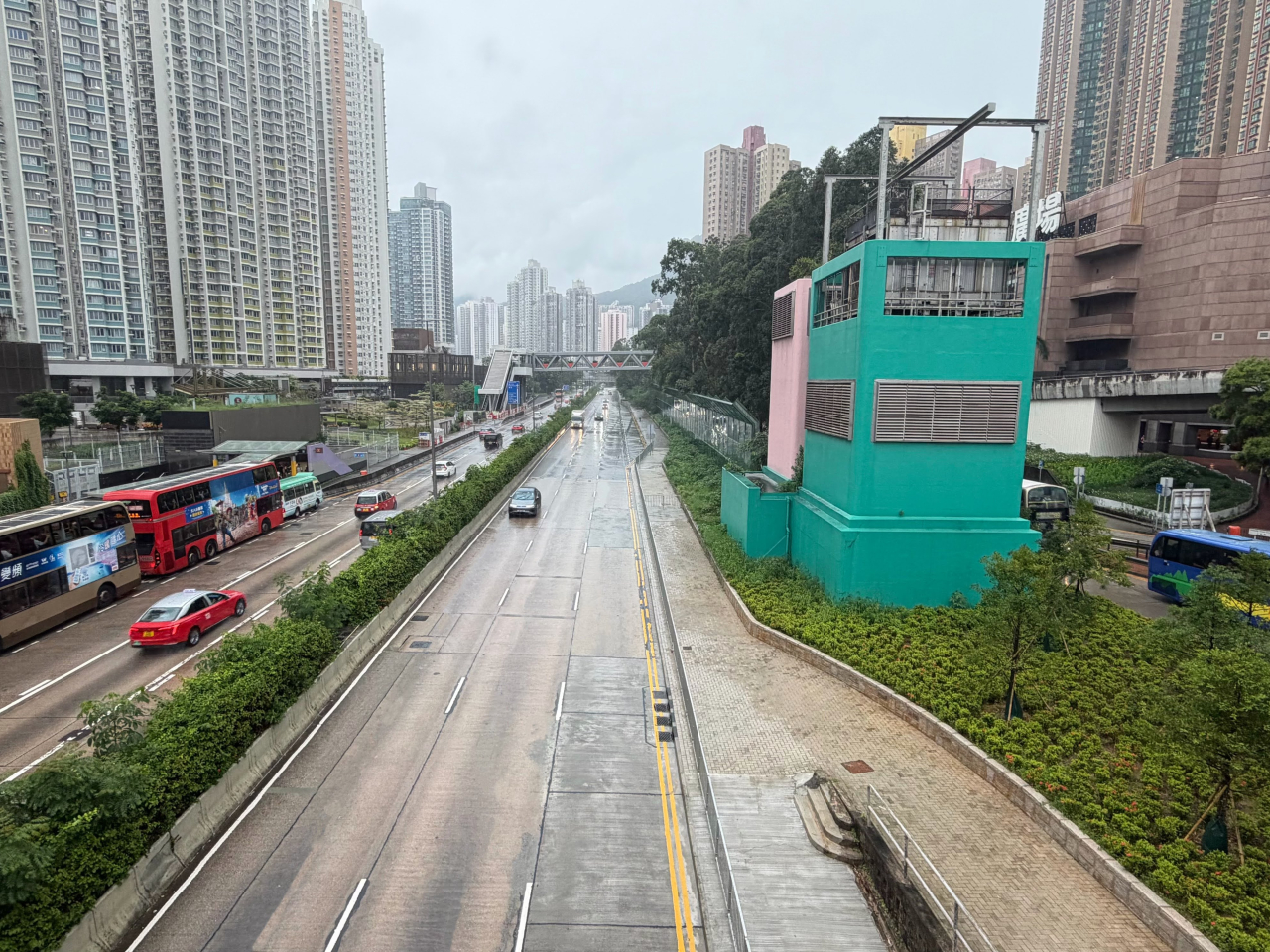 To minimise disruption to daytime traffic, most of the first-stage construction will take place at night. Photo courtesy of the Highways Department