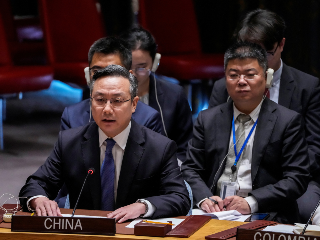 孫磊敦促停止任何針對平民的襲擊，呼籲當事方保持冷靜克制。（路透社資料圖片）