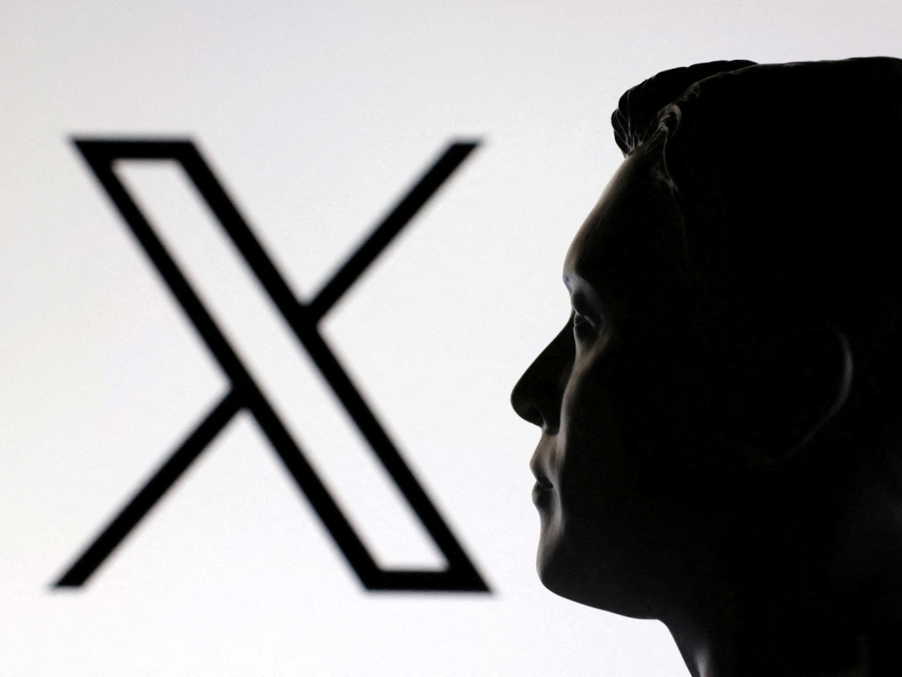 X Money now lets US users hold deposits, pay bills, send peer-to-peer payments, transfer money and mail checks. File photo: Reuters