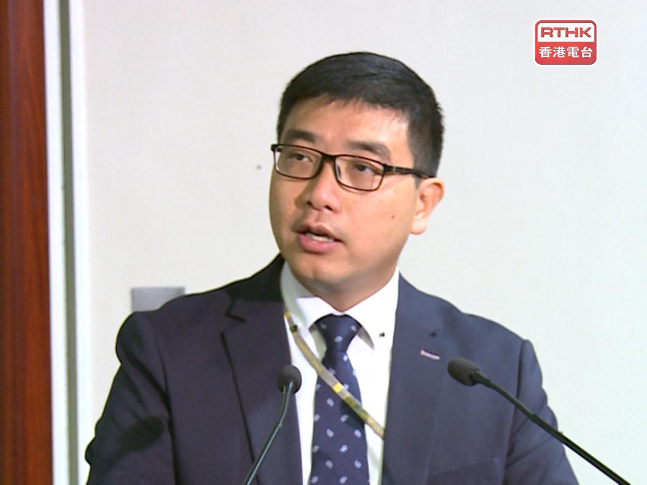 港大校委會委員李浩然表示，相信有充足時間進行下任校長招聘。（港台圖片）