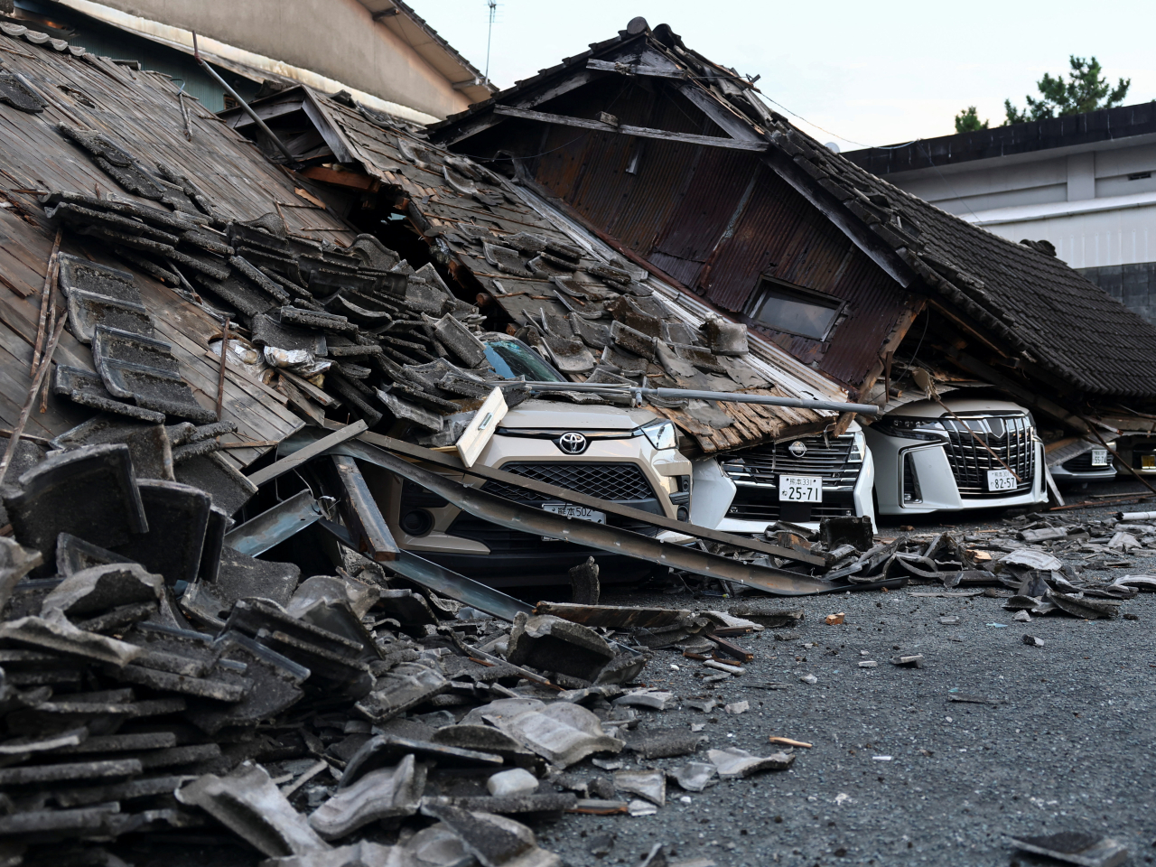 The quake caused widespread damage, flattening homes, damaging bridges, triggering fires. Photo: Reuters