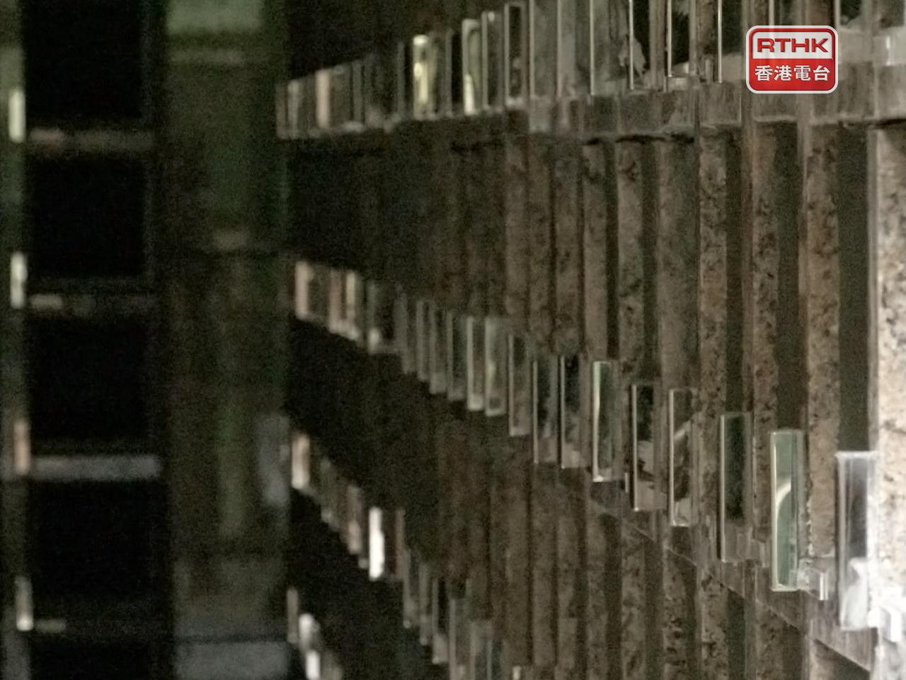 發言人表示，優化編配下，每月共提供超過1600個可續期骨灰龕位。（港台圖片）