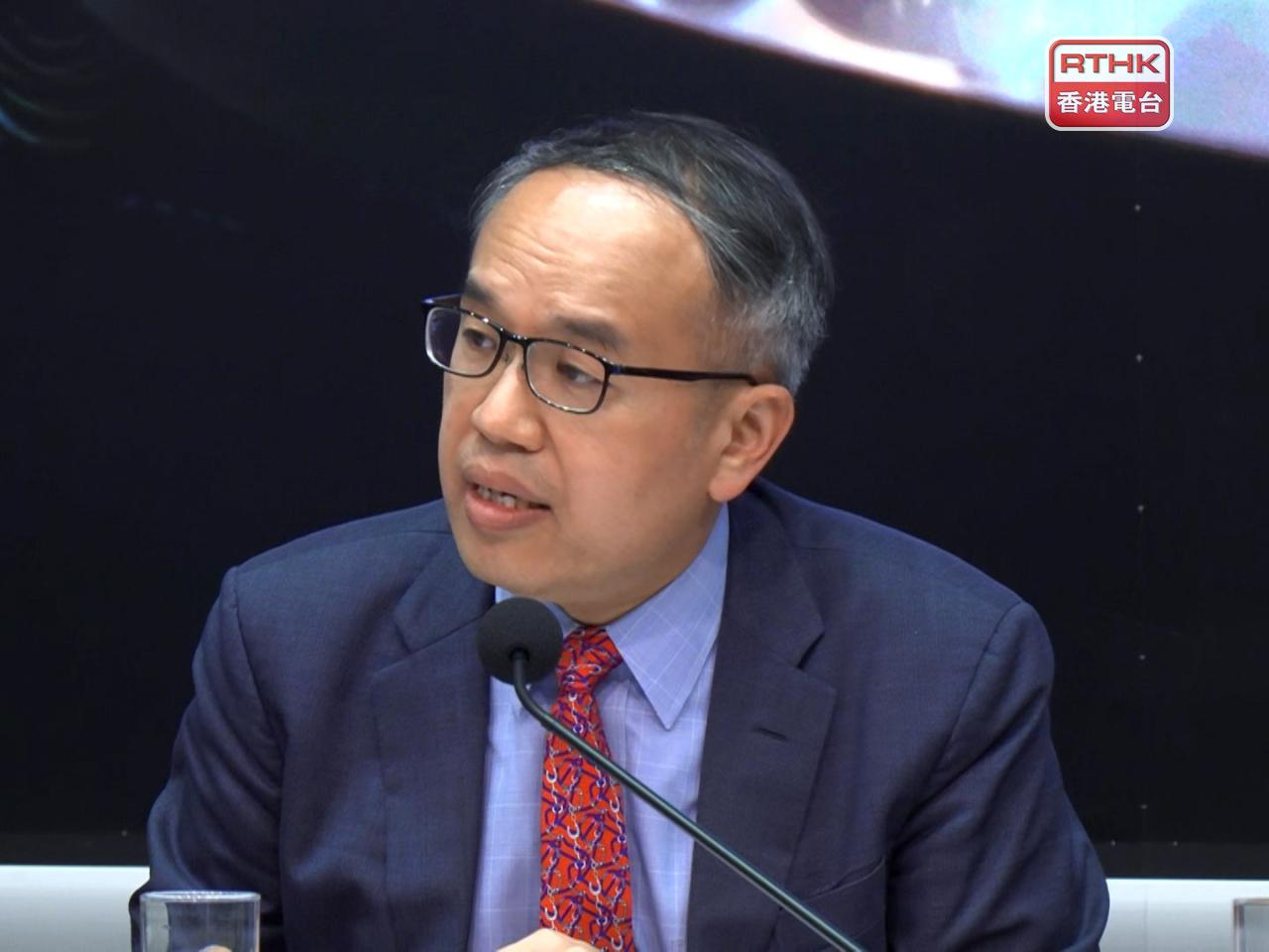 許正宇表示，今次銀債息率參考了市況、類似產品價格、利率等一籃子因素，有信心具有吸引力。（鍾家銘攝）